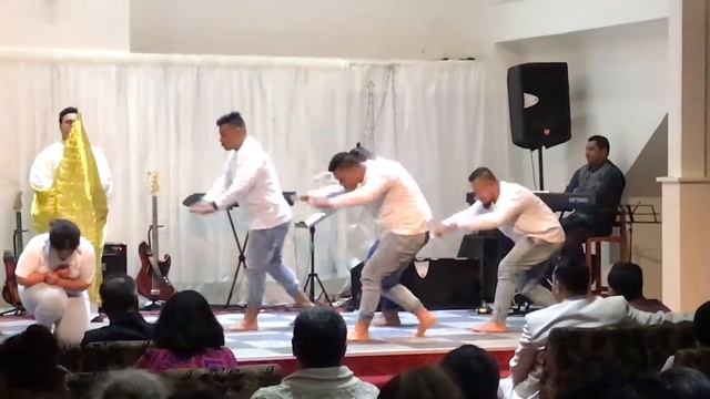 UNLEASH performance 2017(Worship medley, Ocean/You make me brave) смотреть онлайн