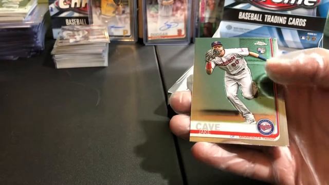 Two position player autos. Box #7 2019 Topps Chrome Hobby смотреть онлайн