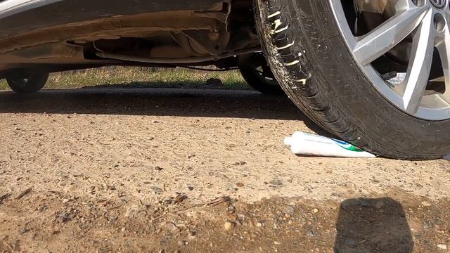 КОЛЕСО РАЗДАВИЛО ЧИПСЫ НУБА ИЗ МАЙНКРАФТ ! РУБРИКА РАЗРУШЕНИЕ! КОЛЕСО ПРОТИВ ЯИЦ ДОШИРАКА И ОРЕХОВ !