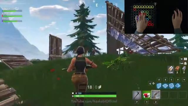 Playing FORTNITE with a Launchpad Using Launchpad as a Games Controller смотреть онлайн