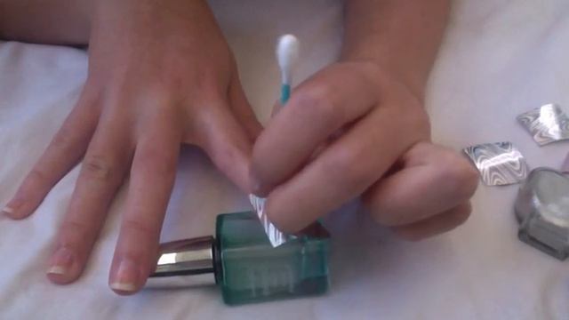 Nail foil tutorial!! смотреть онлайн