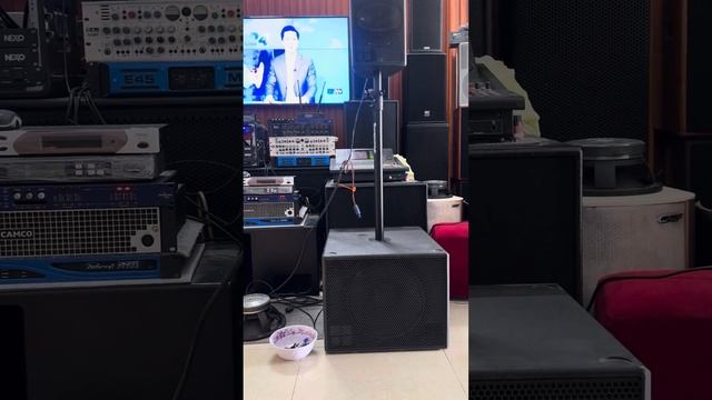 Test tạm 1 vế D&B E8 và D&B E15X-sub đánh khá mạnh смотреть онлайн