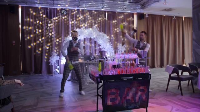 Лучшее Бармен-шоу в Нижнем | Sky Bar Show | Действующие чемпионы Максим и Александр | ресторан Novo
