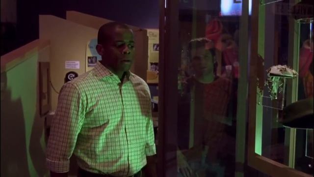 Dead Man In The Fridge | Psych смотреть онлайн