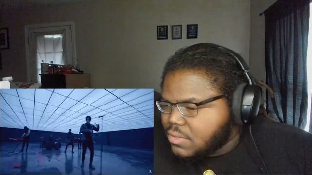 I'm Losing My Mind Too | Falling In Reverse - "Losing My Mind"- REACTION смотреть онлайн