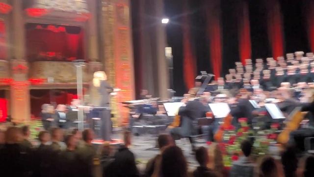 Lwów 22.02.2023 r .Opera Lwowska koncert wykonaniu solistów, chóru i orkiestry Opery Lwowskiej смотреть онлайн