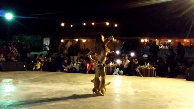 Dubai Desert Safari Adventure | Belly Dance Live Show | Harry Fox Agency смотреть онлайн