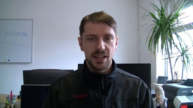 Mac or a PC? What do I use and why I find it better! смотреть онлайн