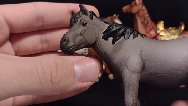 ОБЗОР ЛОШАДЕЙ Collecta