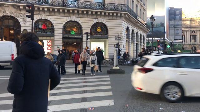 🇫🇷Paris Winter Walk - Place de l'Opéra through Avenue de l'Opéra -【4K 60fps】 смотреть онлайн