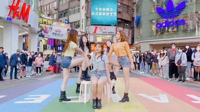 [ KPOP IN PUBLIC CHALLENGE ] Brave Girls - Rollin' (西門ver.)| DANCE COVER By 95% From TAIWAN смотреть онлайн