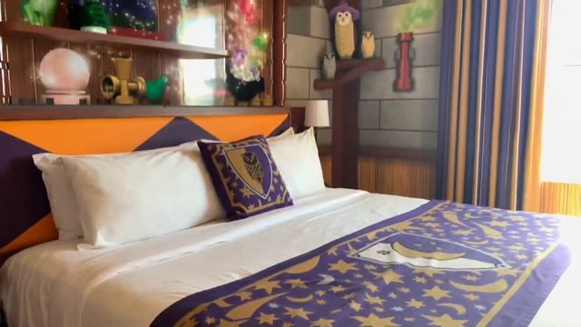 LEGOLAND Castle Hotel Magic Wizard theme room - full walk through смотреть онлайн