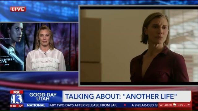 Rich talks with `Another Life` star Katee Sackhoff смотреть онлайн