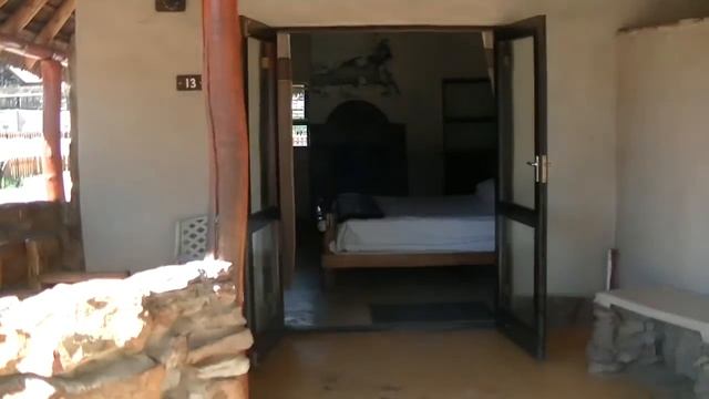 Capetown 2016: Aquila private wildlife park: Meet the big five! смотреть онлайн