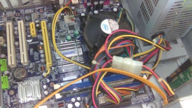 Foxconn 946GZ7 MA SOPORTA PROCESADORES смотреть онлайн