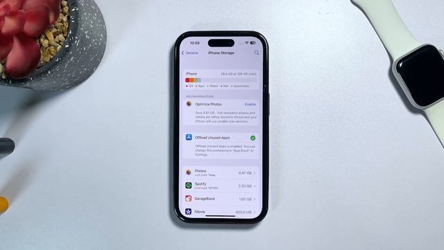 Maximizing iPhone 14 Pro Memory: Offloading Apps смотреть онлайн