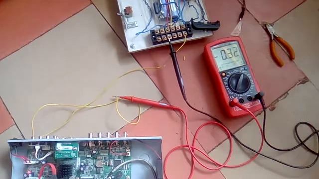 Видео регистратор SarmatT DSR-805-h . Замер потребляемого тока до и после загрузки из ПЗУ. Без HDD