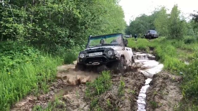 УАЗ Хантер! SilverStone смотреть онлайн
