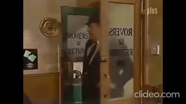 Classic Coronation Street: The Bet Lynch Years - Part 10 (1985) смотреть онлайн