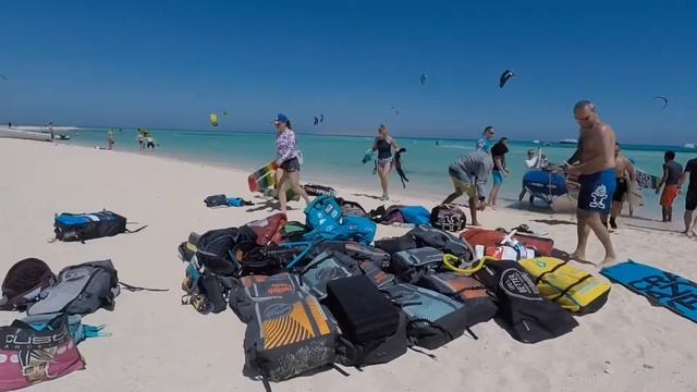 Kite Safari Egypt - unique kitesurfing holidays hosted by Kite School Egypt смотреть онлайн