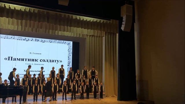 17.04.21 на отчётном концерте Матвей (соло и хор мальчиков) + Гриша в хоре мальчиков смотреть онлайн