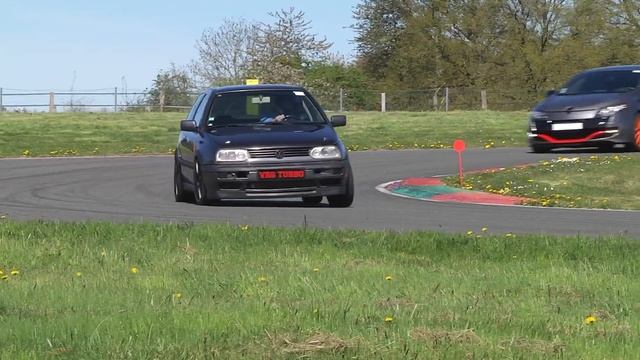 Alain's Passions - Les Ecuyers - 17/04/22 смотреть онлайн