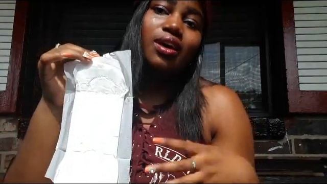 L and Cora Review смотреть онлайн