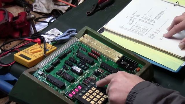 "6802 Microprocessor Assembler" : How I learned! смотреть онлайн