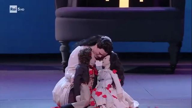Reut Ventorero: "Fa' core" La Sonnambula, Teatro dell'Opera di Roma | רעות ונטוררו ב"לה סונמבולה" смотреть онлайн