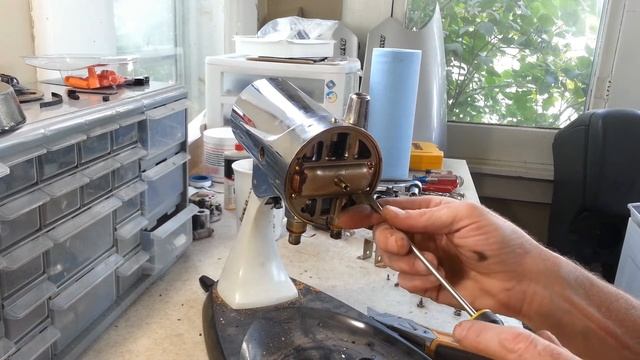 Vintage Chrome Sunbeam Mixmaster Model 12 service смотреть онлайн