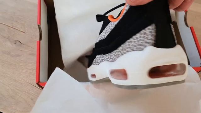 Nike Air Max 95 Safari retro смотреть онлайн