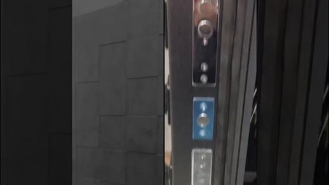 Входная дверь Квадро смотреть онлайн