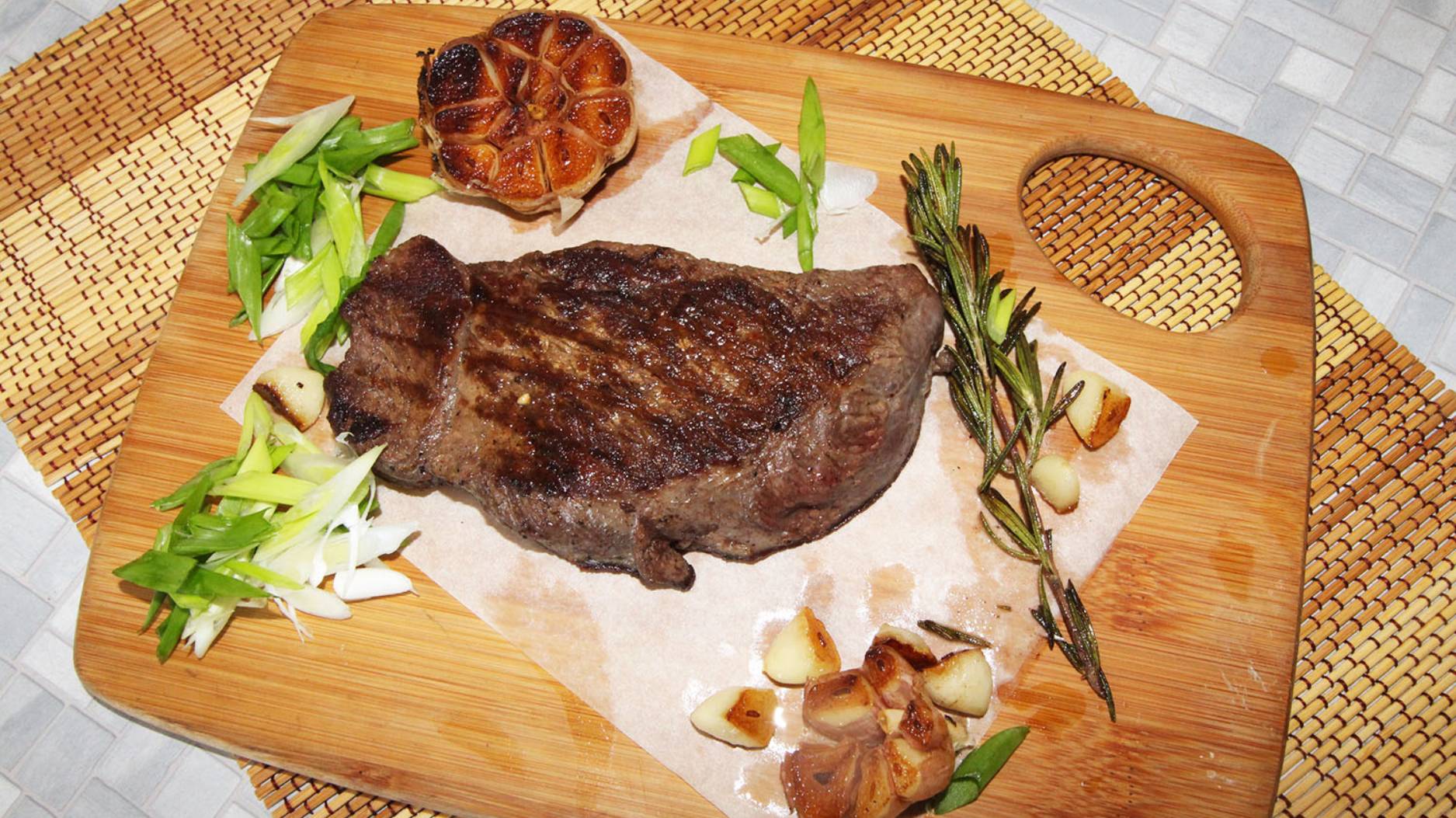 Стейки из мяса марала смотреть онлайн