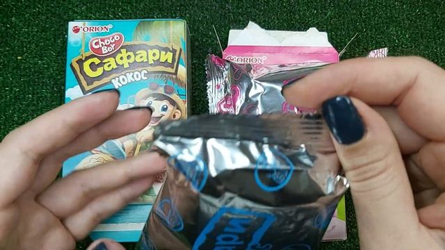 ASMR unboxing of Choco Boy Cookies with yogurt and strawberry flavors, Safari coconut flavor смотреть онлайн