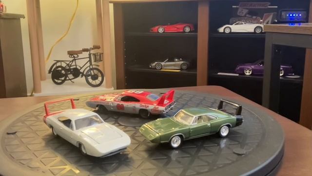 69 Dodge Charger Daytona Hot Wheel смотреть онлайн