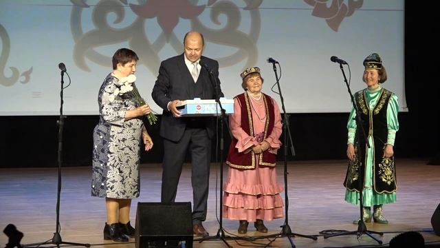 В минувшую субботу татарская община Висагинаса ометила сразу три юбилея смотреть онлайн