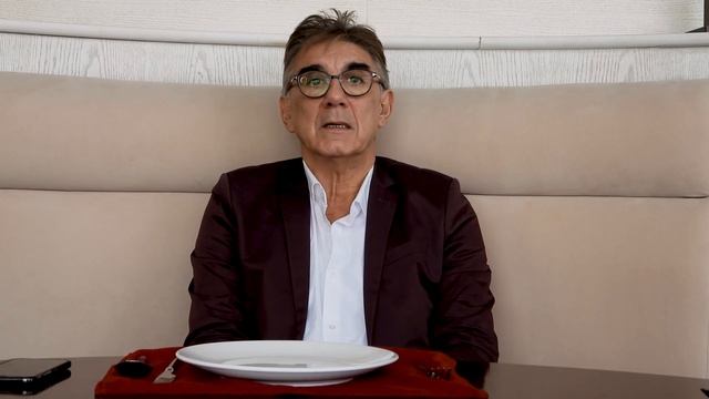 Интервью с господином Энрико, основателем ресторана «Pane&Vino» смотреть онлайн