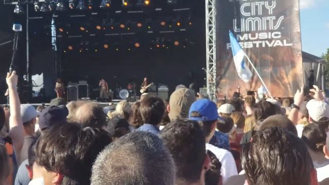 Greta Van Fleet - Safari Song Live at ACL 2018 смотреть онлайн