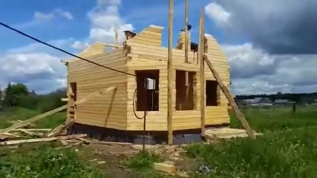 Строительство второго этажа, дом из профилированного бруса в Иглино, часть 2 смотреть онлайн