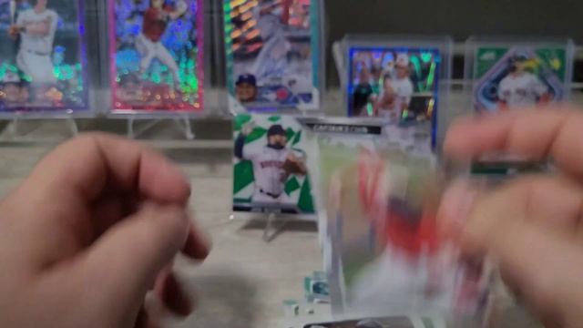 Day 97! Daily Rip of Topps 2021 Chrome Hobby Box. Are the TWO guaranteed Autos Bangers??? смотреть онлайн
