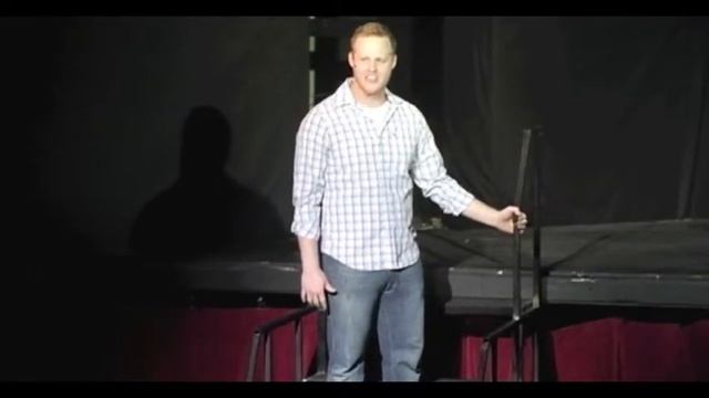Michael Lindsey singing "Fortune Favors the Brave" смотреть онлайн