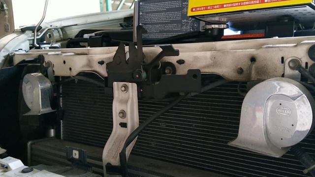 HELLA Chrome Twin Tone VS MITSUBA Alpha Horn 2