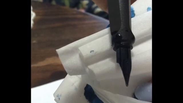 LAMY Safari - Cleaning & Filling with tsuki-yo, PILOT iroshizuku смотреть онлайн