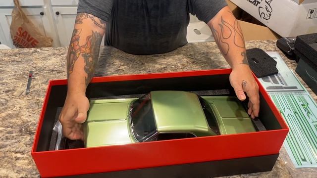 Unboxing the New Kandy n chrome special edition redcat green 64 impala with sticker install tips .! смотреть онлайн