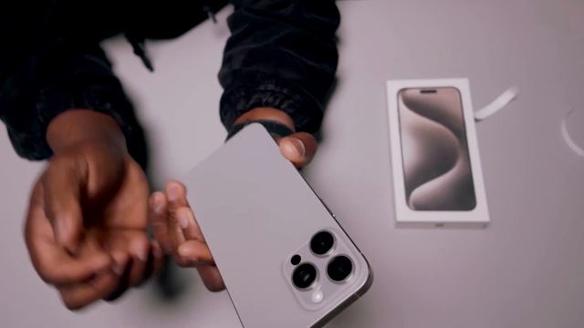 The breathtaking iPhone 15 Pro Max in Natural Titanium! This phone is an absolute showstopper. смотреть онлайн