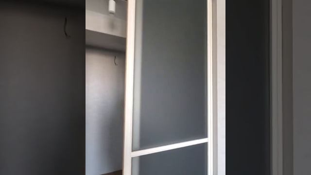 Вторая подвесная перегородка в гардеробную установленная нами на одном объекте. смотреть онлайн