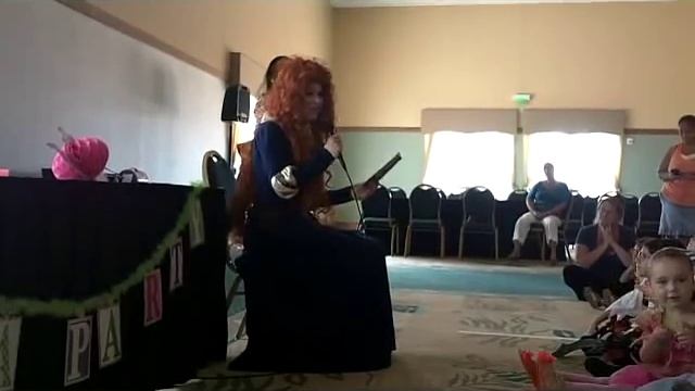 Brave Merida Princess Party Singing and Story Time смотреть онлайн