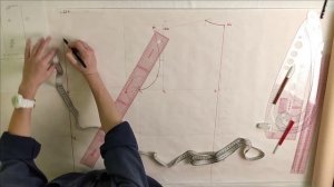 Построение базовой основы без нагрудной вытачки.