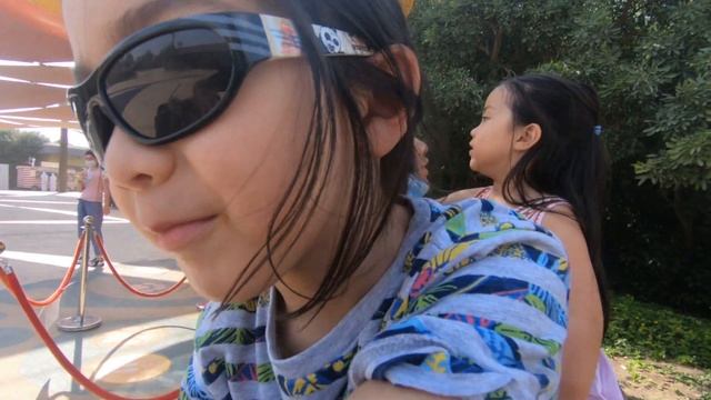 Dubai Safari Park смотреть онлайн