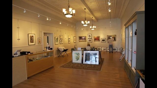 Opera House Gallery of Contempory Art; The Change Out in 60 sec. смотреть онлайн